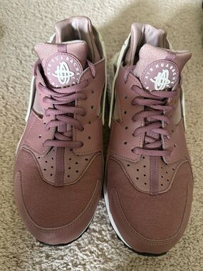 Nike Air Huarache Sneakers - Mauve Pink